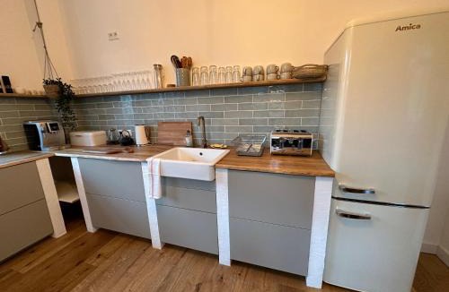 Pirna Apartment | Ferienwohnung Hortensie Rittergut Schloss Zehista Gutshaus