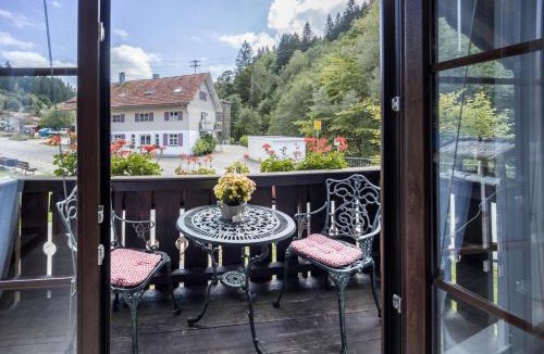 Buchenberg Apartment | Ferienwohnung im Haus Kreuzthal