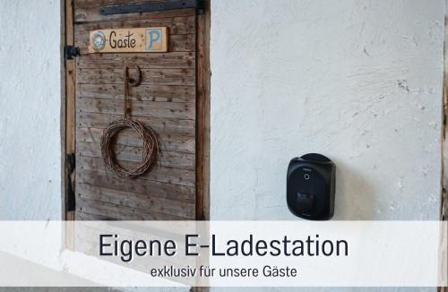 Lennestadt Apartment | Ferienwohnung im Sauerland Hunde willkommen Kamin und Garten am Waldrand Muehls-Sauerland