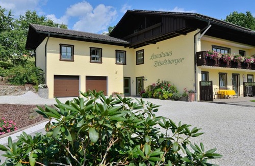 Grafenried House | Ferienwohnung in Drachselsried für 2 Personen
