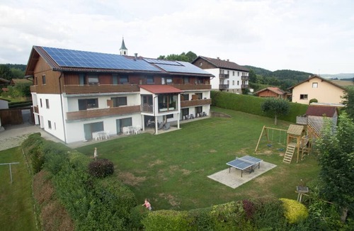 Haibuhl Apartment | Ferienwohnung in familiärer Atmosphäre mit Kinderspielplatz