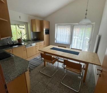 Regenstauf Apartment | Ferienwohnung in Marienthal am Regen