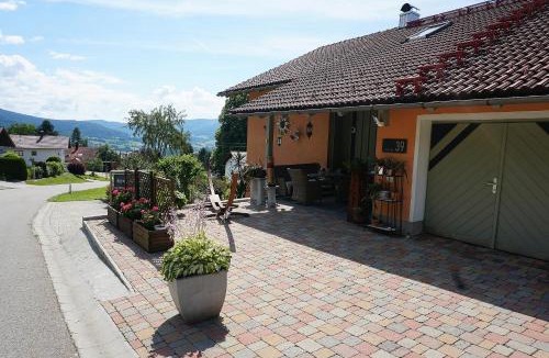 Lalling Apartment | Ferienwohnung Köck