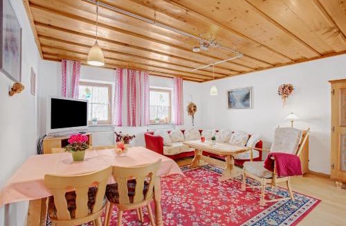 Untersalzberg II Apartment | Ferienwohnung König im Obergeschoss