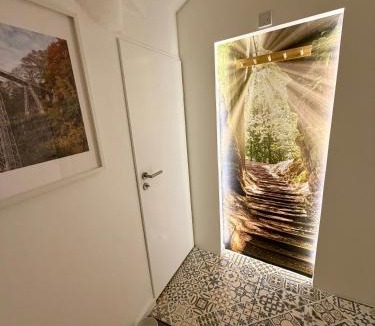 Krippen Apartment | Ferienwohnung Kathy - Moderne, stilvolle Ferienwohnung mit Balkon, Sauna und kostenlosem Parkplatz im schönen Elbsandsteingebirge