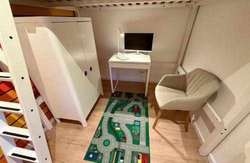 Krippen Apartment | Ferienwohnung Kathy - Moderne, stilvolle Ferienwohnung mit Balkon, Sauna und kostenlosem Parkplatz im schönen Elbsandsteingebirge