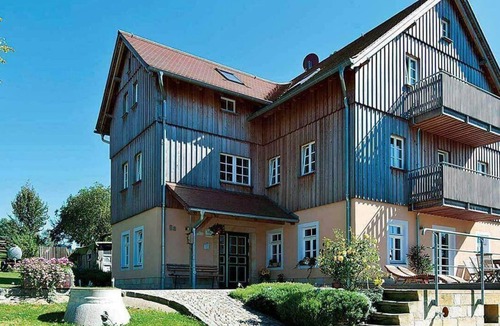 Hinterhermsdorf Apartment | Ferienwohnung "lorenzstein", 2 Schlafräume - Ferienhaus Winterbergblick