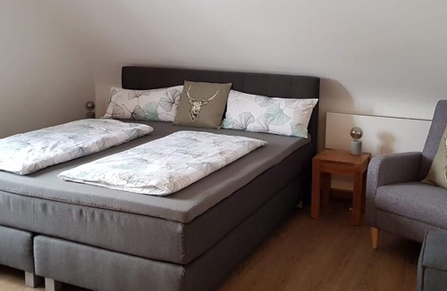 Isny im Allgaeu Apartment | Ferienwohnung Lanz - Appartement/fewo, Bad, WC, 1 Schlafraum