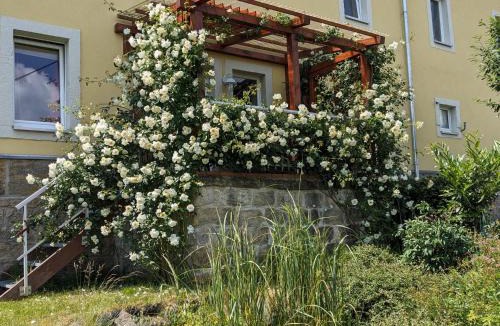 Weißig Apartment | Ferienwohnung Lindemann