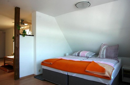 Dohna Apartment | Ferienwohnung Maul