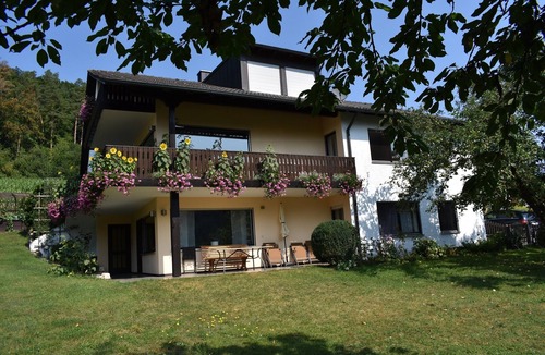 Riedenburg Apartment | Ferienwohnung mit überdachter Terrasse in Riedenburg