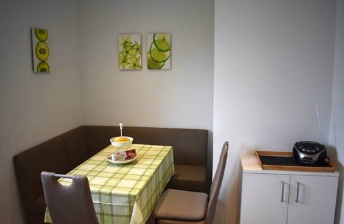 Leipheim Apartment | Ferienwohnung mit 2 Schlafzimmern und Kostenfreiem Wlan