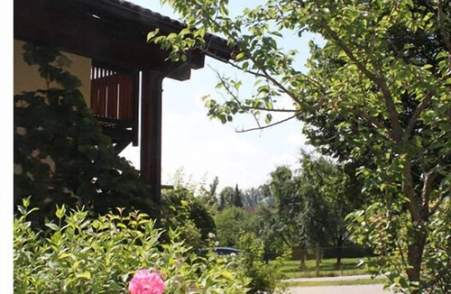 Bad Birnbach Apartment | Ferienwohnung mit Südbalkon und Weitblick ins Rottal