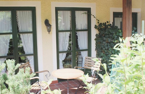 Bad Birnbach Apartment | Ferienwohnung mit offenem Kamin und Sonnenterasse in idyllischer Lage