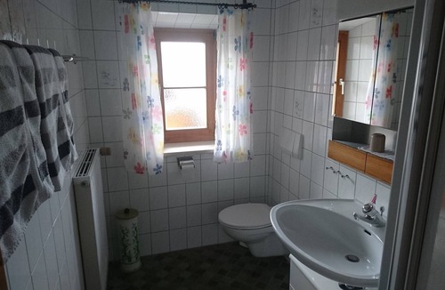 Nussdorf am Inn Apartment | Ferienwohnung mit Dusche/WC
