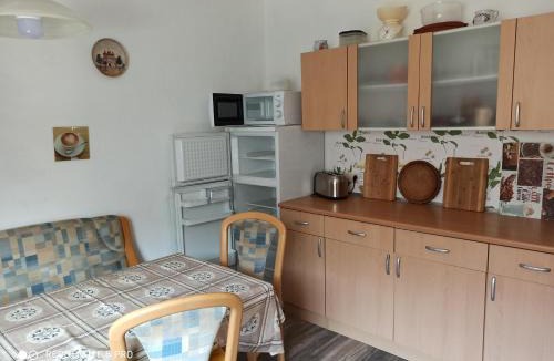 Altena Apartment | Ferienwohnung mit Terrasse für 1-4 Personen