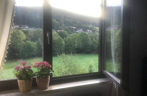 Lam Apartment | Ferienwohnung mit Zwei Schlafzimmern in Ruhiger Lage