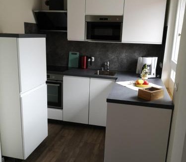 Georgsmarienhuette Apartment | Ferienwohnung - Nadine