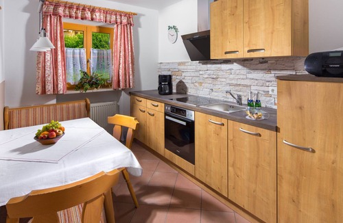 Oberau Apartment | Ferienwohnung Nr. 2 "Untersberg" für 2-4 Personen