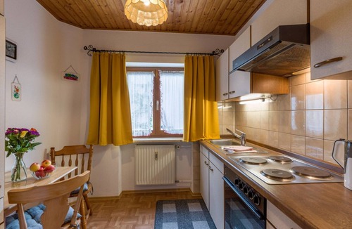 Kiefersfelden Apartment | Ferienwohnung Nr. 4 für 2 - 4 Personen 55 qm