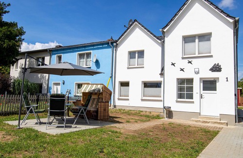 Freest Apartment | Ferienwohnung Obergeschoss - Ferienwohnungen Dreimaster