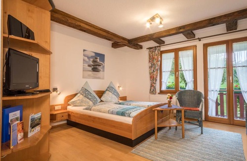 Owingen Apartment | Ferienwohnung Risthof 4