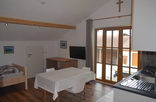 Rott a.Inn Apartment | Ferienwohnung Rott am Inn Obergeschoß