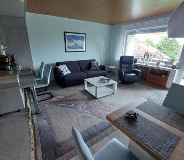 Moehnesee Apartment | Ferienwohnung Sander mit Innenpool