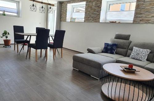 Wasserzell Apartment | Ferienwohnung Schertel - Dorsbrunn