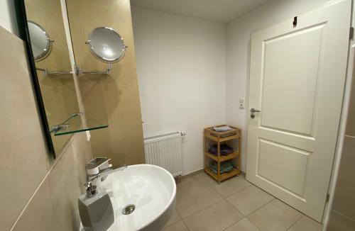 Nordheim a. Main Apartment | Ferienwohnung Scheuring Flügel EG