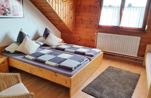 Diedorf Markt Apartment | Ferienwohnung Sirch