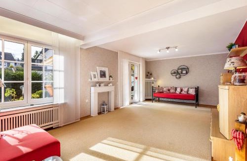 Warstein Apartment | Ferienwohnung Sommersonne