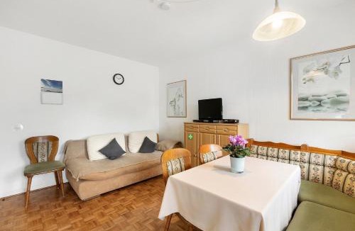 Kallenhardt Apartment | Ferienwohnung Sonnenring