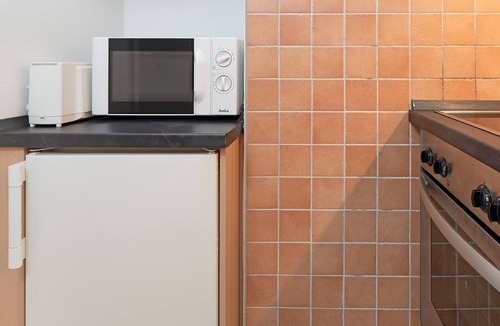 Haffkrug Apartment | Ferienwohnung Strandstern im Haus Nautica mit Balkon in Haffkrug