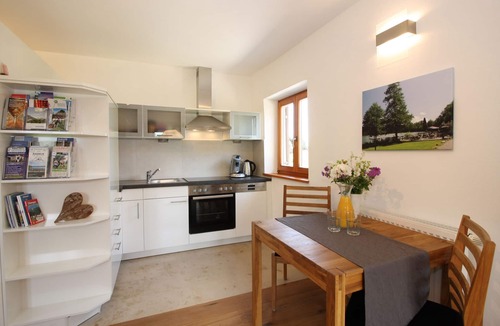Grabenstatt Apartment | *Ferienwohnung Tüttensee for 1 - 2 persons, with balcony