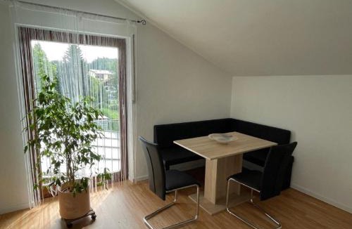 Blaibach Apartment | Ferienwohnung und Zimmer "do is schee"