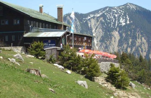 Spitzingsee Cabin | Ferienwohnung Untere Firstalm - Berggasthof Obere Firstalm