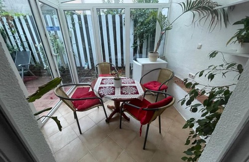 Mitte Apartment | Ferienwohnung Weinstrasse