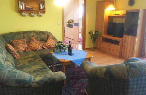 Bad Birnbach Apartment | Ferienwohnung Westblick | Sonnige FeWo - 15 Geh-Min. zur Rottal Terme