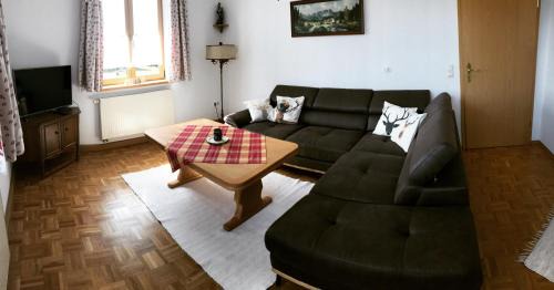 Urspring House | Ferienwohnung Wia Dahoam