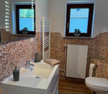 Buechen Apartment | Ferienwohnung Wiesenblick