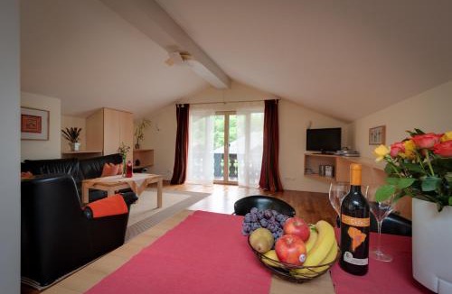Untergrainau Apartment | Ferienwohnungen Andrea