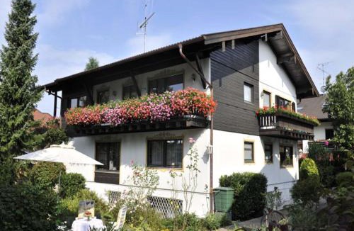 Bad Endorf Apartment | Ferienwohnungen Birkenhof Apartments