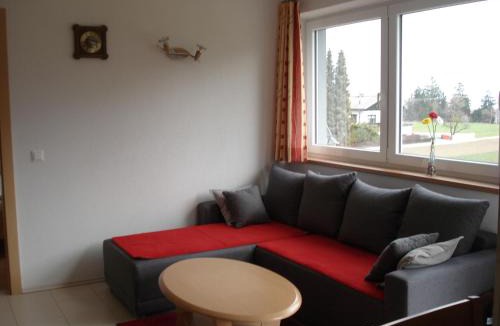 Oberperfuss Apartment | Ferienwohnungen Simon - Hauserhof