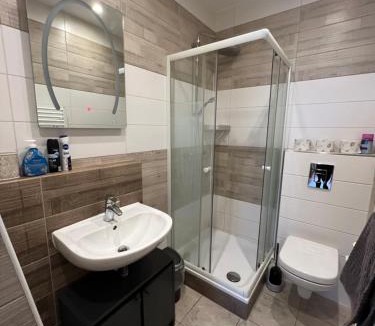 Oberkotzau Apartment | Ferienwohnungen Yanev