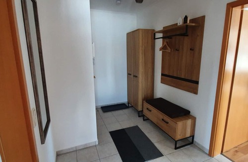 Wurding Apartment | Fewo. 14: Modern. Renoviert und Saniert!