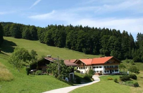 Anger Apartment | Fewo 2 Zum 7. Himmel- 3 Personen, 50qm, 1 Schlafzimmer, Balkon, Grandiose Aussicht