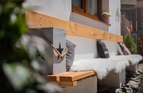 Volderau Apartment | FeWo Alpenveilchen - Well-being-oriented with great attention to detail.