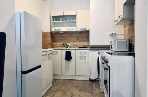 Bad Bentheim Apartment | FeWo Am Hang – mit Balkon im Grünen