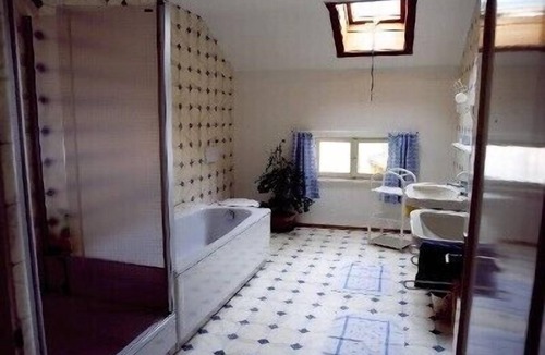 Ruhpolding Apartment | Fewo , Balkon, Kochnische, 2 Schlaf- und 1 Wohnzimmer, Wlan, max 5 Pers